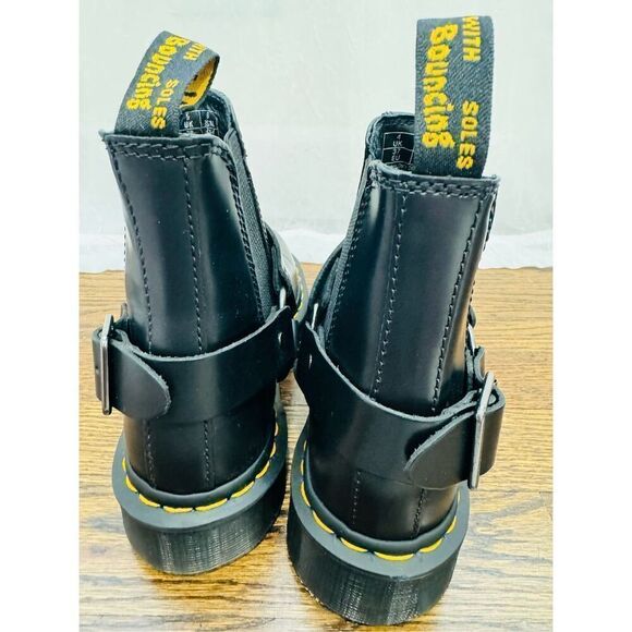 DR MARTENS NWB WINCOX Smooth Leather Buckle Boots - Picture 10 of 12